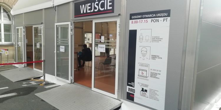 Wpadka przy nadawaniu numerów PESEL Ukraińcom we Wrocławiu