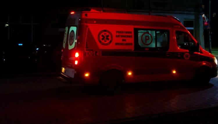 Śmiertelny wypadek we Wrocławiu. 83-letni taksówkarz potrącił człowieka