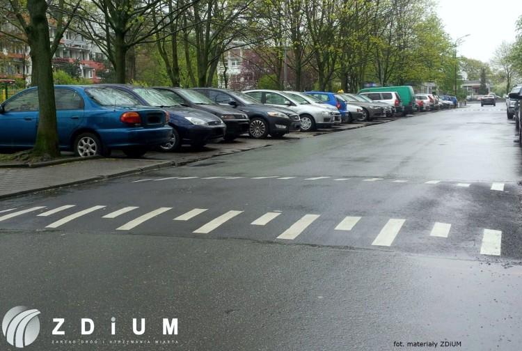 Nowe progi zwalniające we Wrocławiu. Zobacz, gdzie powstaną