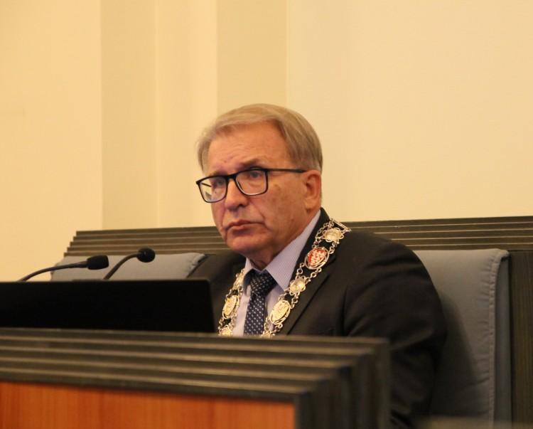 To jednak politycy PO poparli Jarocha?