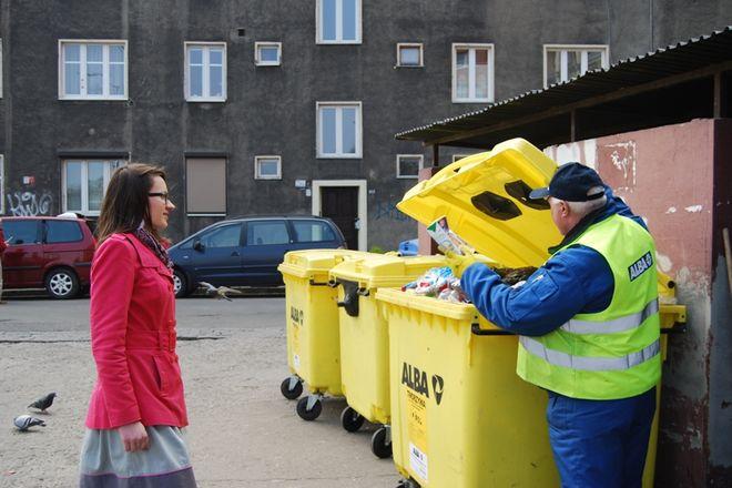 Weryfikują umowy za gospodarowanie odpadami