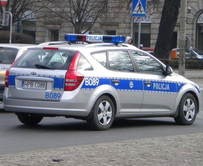 Nastolatkowie zatrzymani za sprzedaż narkotyków