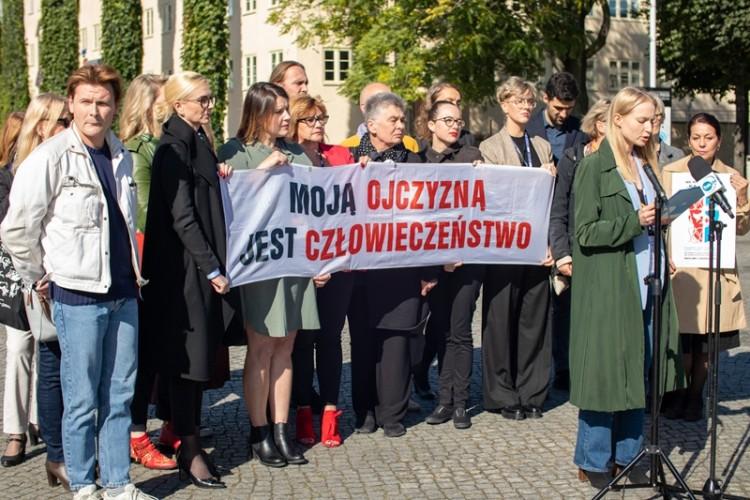Nowa Nadzieja apeluje o dopuszczenie medyków na granicę