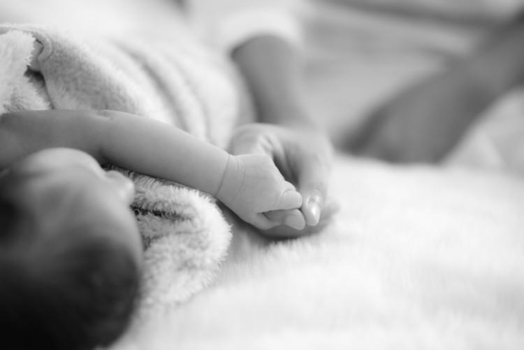 Dramat na Dolnym Śląsku. Maleńką dziewczynkę zabił płyn na karaluchy?
