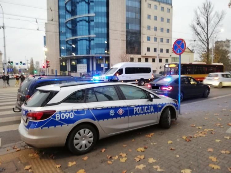 Wrocław: Kompletnie pijany kierowca wjechał prosto w radiowóz [ZDJĘCIA]