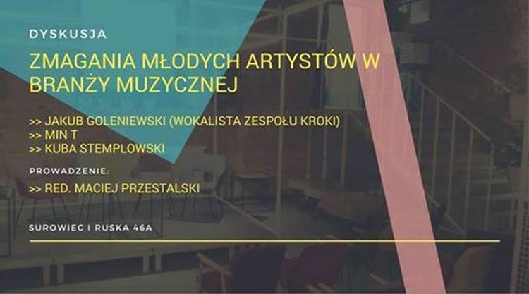 Dyskusja o zmaganiach młodych artystów w branży muzycznej