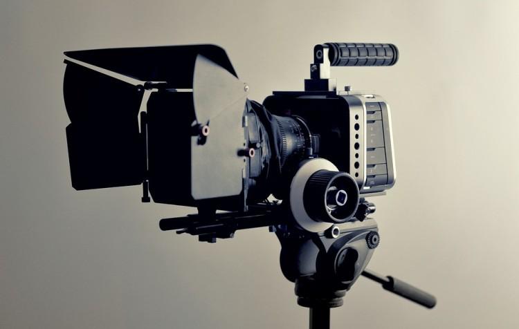 W niedzielę we Wrocławiu będą kręcić film. Utrudnienia w MPK i dla kierowców
