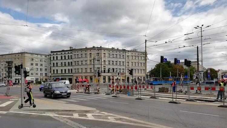 Kolejny etap remontu pl. Legionów. Część linii MPK wraca na swoje trasy, część pojedzie objazdem