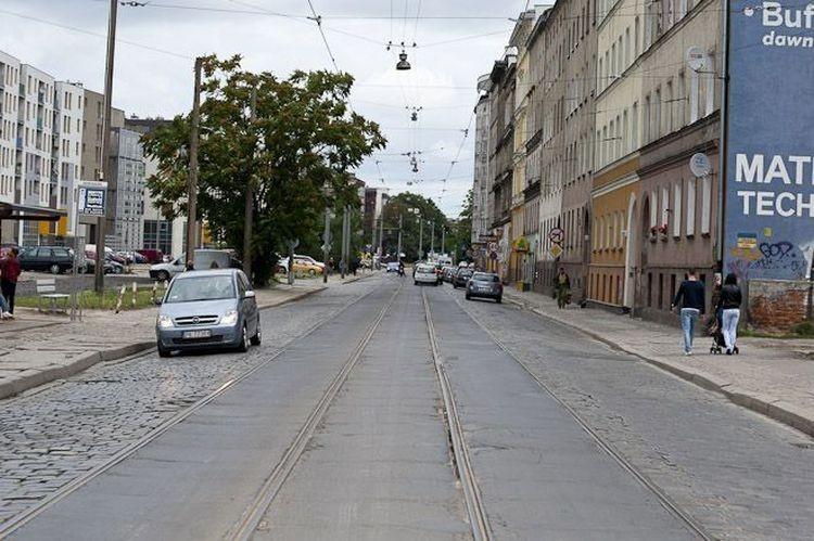 Wrocław: Nie jeżdżą tramwaje. Zabrakło prądu w sieci trakcyjnej