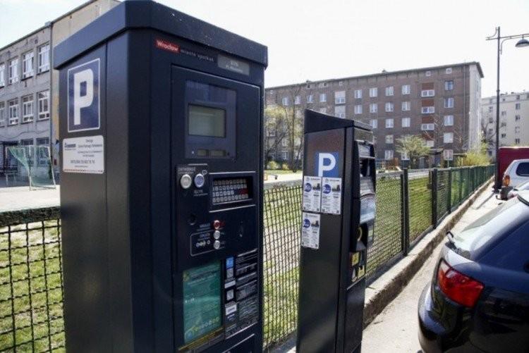 Wrocław: Strefa parkowania od sierpnia jeszcze większa. Przybędzie 859 płatnych miejsc