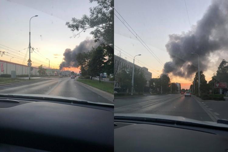 Śmiertelny pożar na Przedmieściu Oławskim. Dym był widoczny z daleka [ZDJĘCIA]