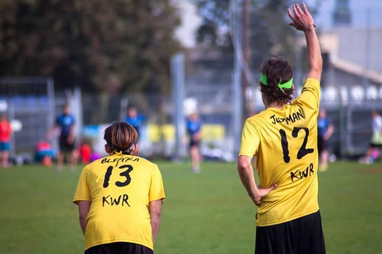 Zawodowcy rzucają dyskiem! Mistrzostwa Polski w ultimate frisbee we Wrocławiu