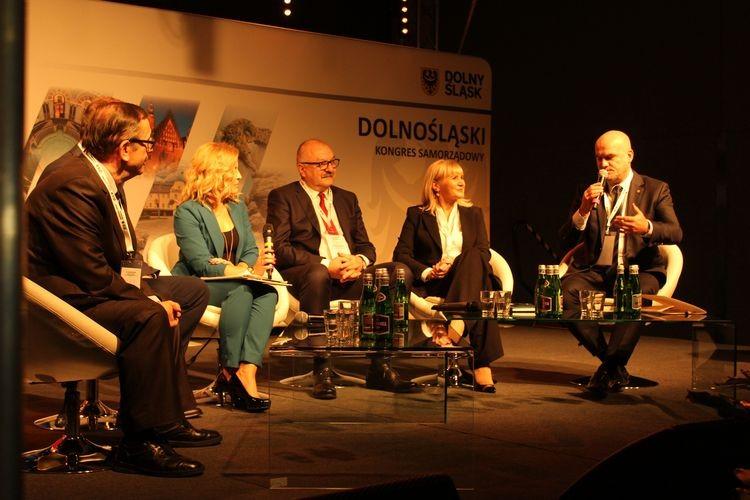 We Wrocławiu obradował Dolnośląski Kongres Samorządowy [ZDJĘCIA, WIDEO]