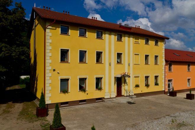 Nowy hotel powstał w historycznym budynku na Brochowie