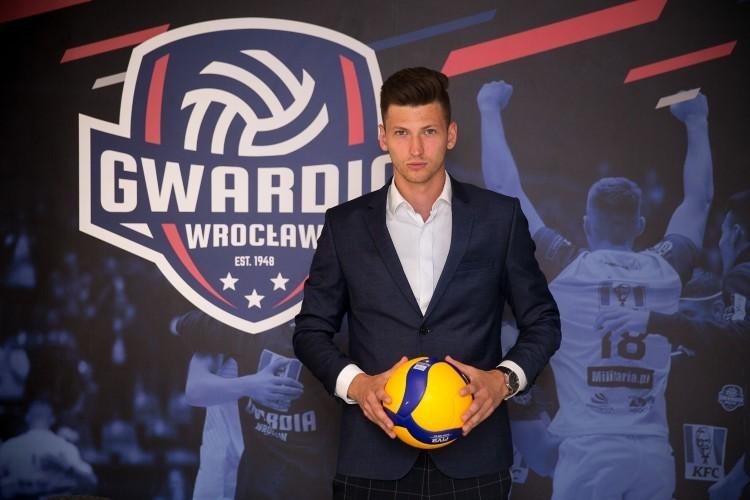 KFC Gwardia z kompletem środkowych. Kolejne obiecujące wzmocnienie