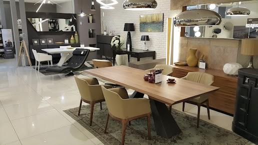 Jak znaleźć dobry salon meblowy we Wrocławiu?