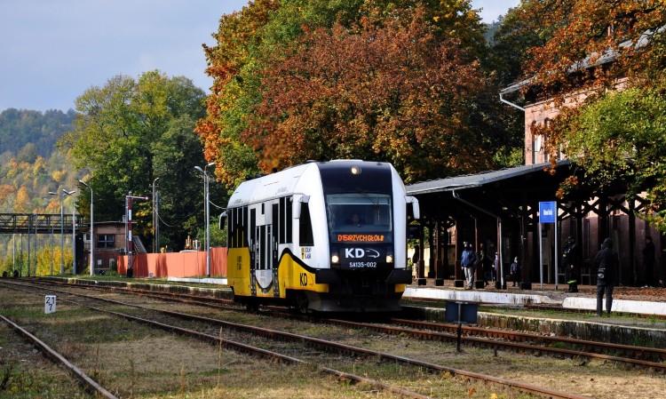 Koleje Dolnośląskie kupują nowy tabor. Tym razem pociągi spalinowe