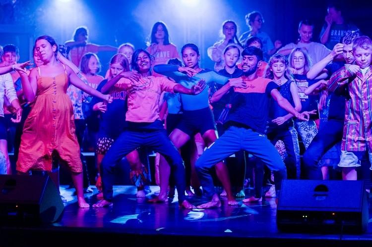 Bollywood, teatr z Bali i cyrk z Etiopii. Za nami Wielki Finał Brave Kids 2021 [ZDJĘCIA]