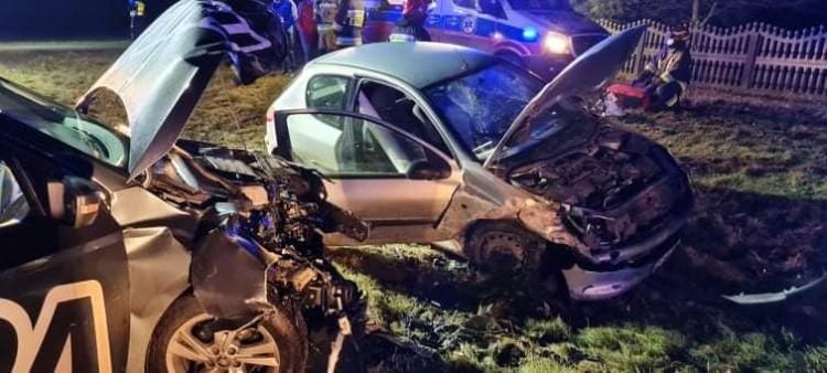 Groźny wypadek pod Wrocławiem. Są ranni [ZDJĘCIA]