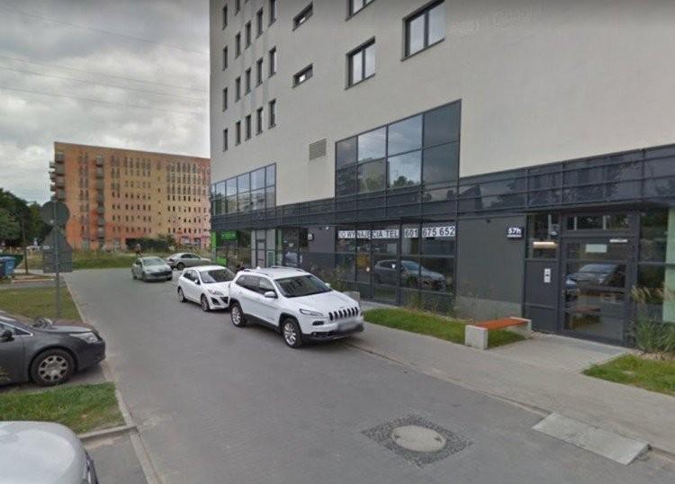 Wiemy jak zginęła młoda kobieta, którą znaleziono nagą pod blokiem przy Legnickiej