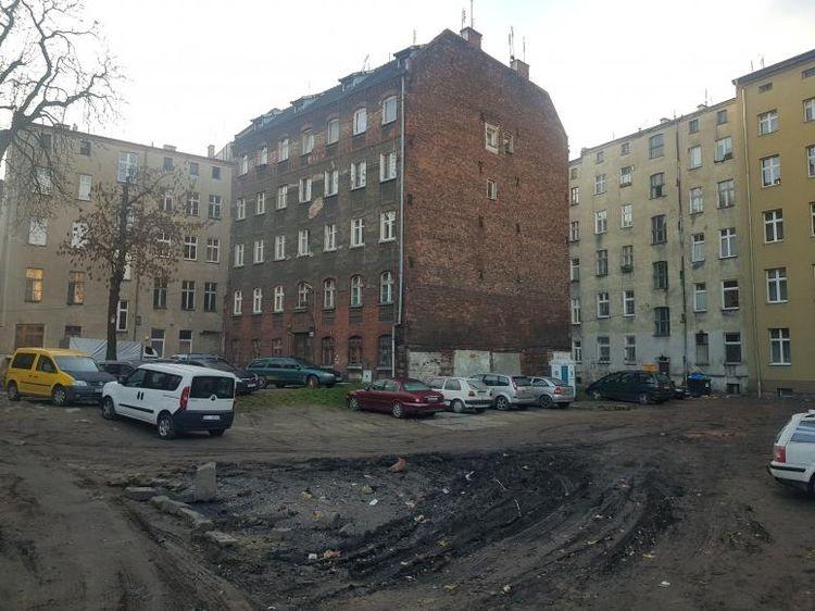 „Zaniedbany, biedny, czasem zrujnowany Wrocław jest fascynujący i inspirujący