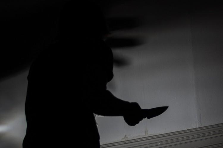 Zaatakowała męża nożem i kuflem. Odpowie z próbę zabójstwa
