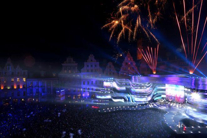 200 tysięcy ludzi bawiło się w centrum Wrocławia, by powitać Nowy Rok
