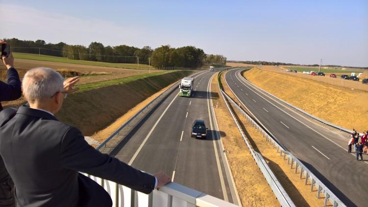 Dwa kolejne odcinki trasy ekspresowej S3 oddane do użytku