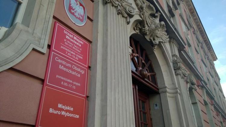 Urząd miejski otwarty w sobotę, ale za to nieczynny w Wigilię