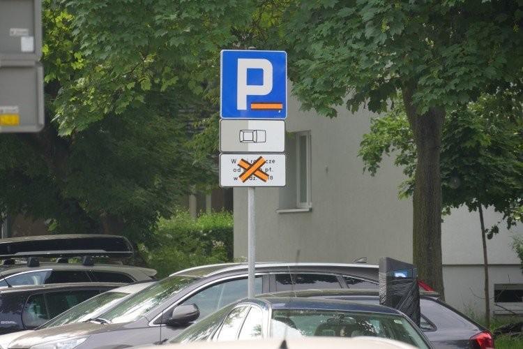 Wrocław: Więcej płatnego parkowania. Ponad 130 miejsc dołącza do strefy