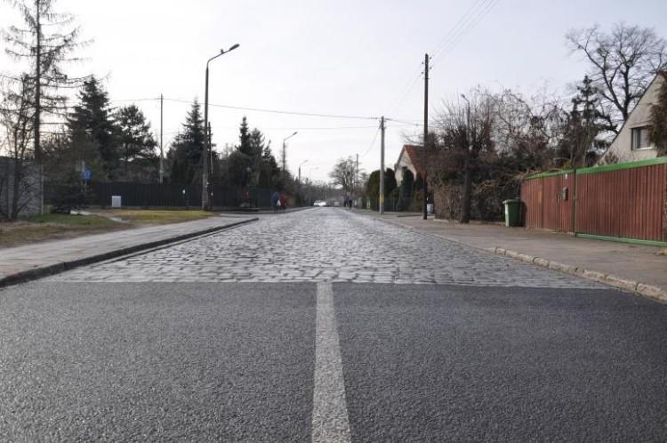 Rusza drugi etap wymiany nawierzchni ulicy. Objazdy dla kierowców i MPK