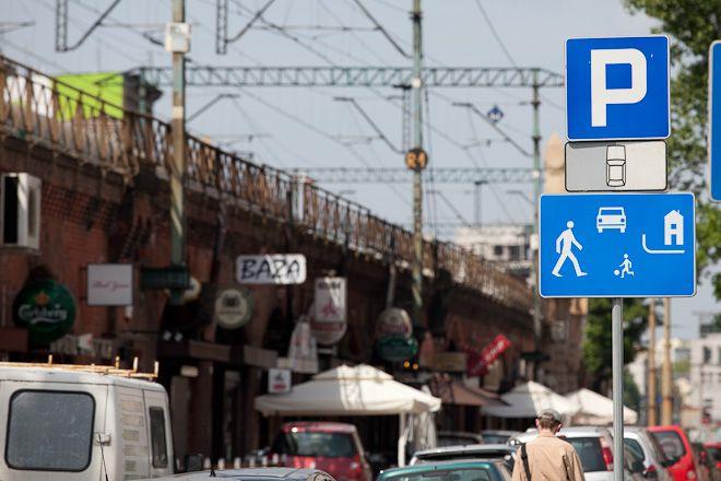 Pierwszy krok w stronę utworzenia deptaków wzdłuż nasypu kolejowego