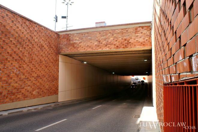 Znów tymczasowo zamkną tunel na placu Dominikańskim