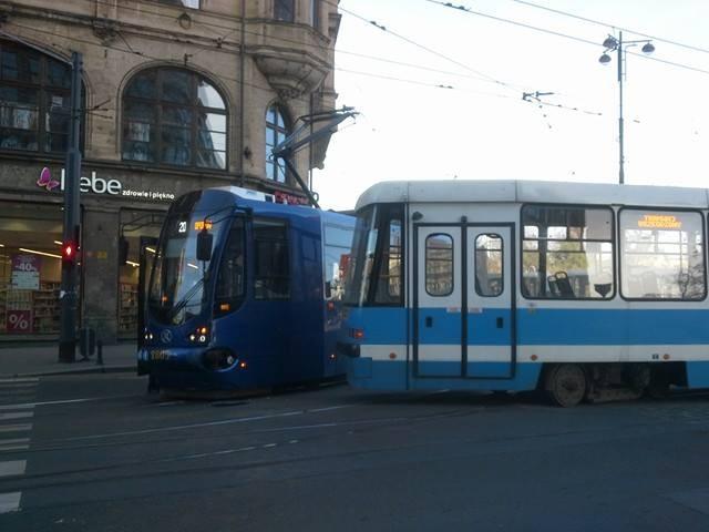 Wrocław: zderzenie dwóch tramwajów w centrum