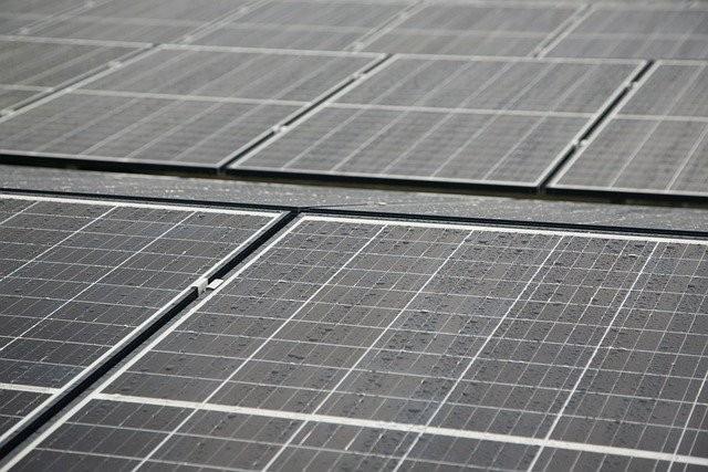 Panele fotowoltaiczne - sposób na ekologiczne pozyskiwanie energii