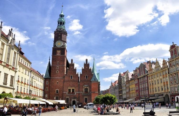 Wrocław zaciąga ogromny kredyt. Spłatę zostawia następnemu prezydentowi