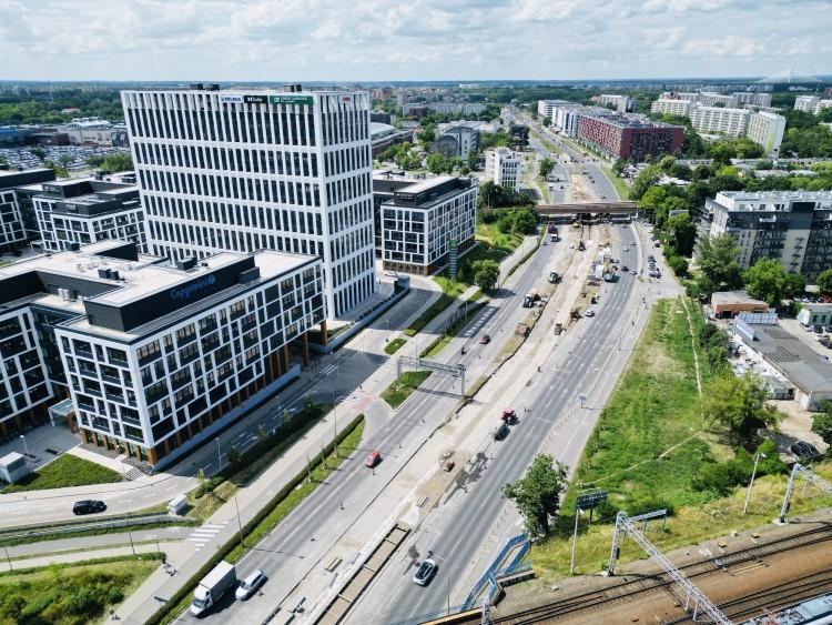 Wrocław: Tak remontują torowisko na Legnickiej. Zdążą przed wrześniem? [ZDJĘCIA]