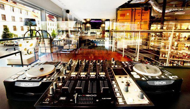 Szansa dla młodych dj-ów. Wrocławski klub zaprasza za konsoletę