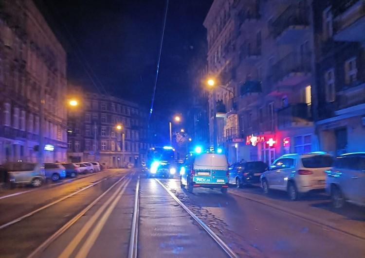 Wrocław: Pożar w kamienicy na Nadodrzu