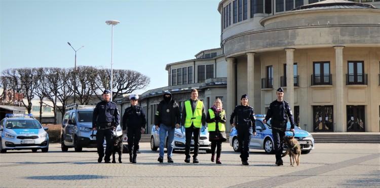 Wrocławska policja założyła pierwszy profil na Facebooku!