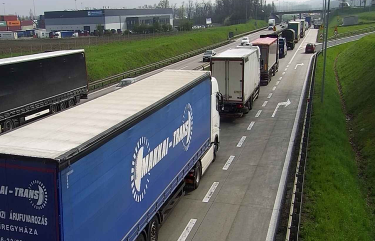 Kłopoty z przejazdem do Wrocławia autostradą A4