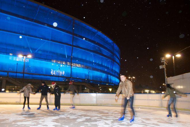 Koniec lodowiska przy stadionie. Ślizgawka wróci na pewno za rok
