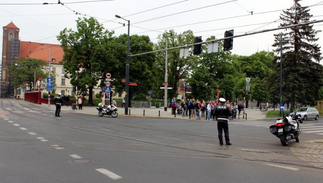 Kler werbuje mężczyzn we Wrocławiu