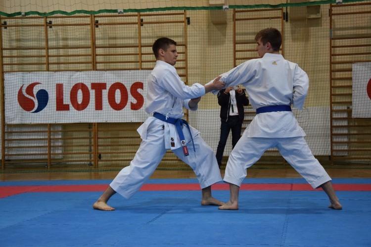Wrocław stolicą Akademickich Mistrzostw Polski w karate WKF