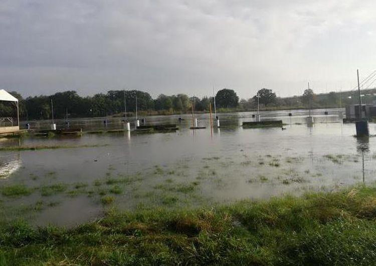 Uwaga! Kolejna wrocławska ulica zalana i zamknięta