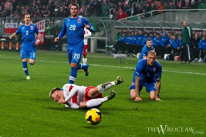 Są jeszcze bilety na mecz Polska - Szwajcaria we Wrocławiu. Uczestnik mundialu w Brazylii na drodze biało-czerwonych