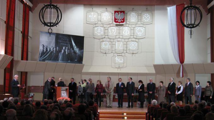 Wojewoda odznaczył pracowników Politechniki