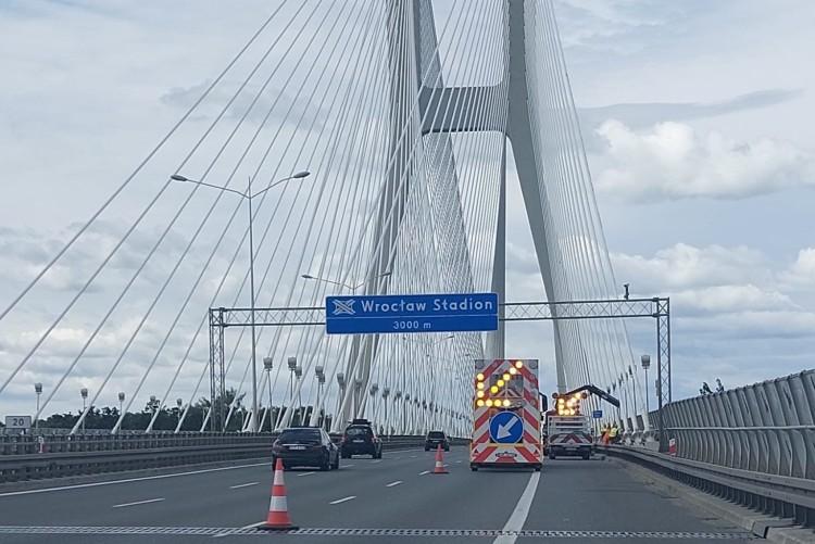 Wrocław: Ograniczenia prędkości na AOW. Most Rędziński w naprawie!