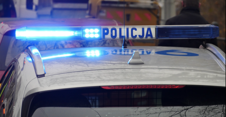 Po pijaku strzelał w samochody. Policji tłumaczył, że celował w banery