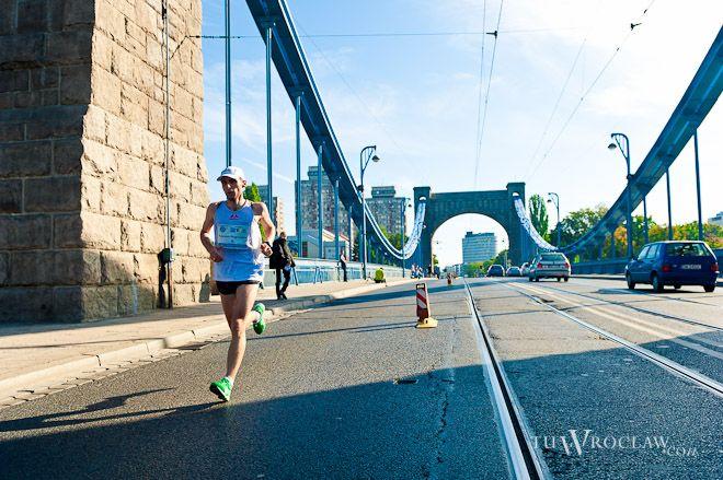 I Nocny Półmaraton w historii Wrocławia! Ale będą też zmiany w komunikacji MPK, parkowaniu i zamknięte ulice